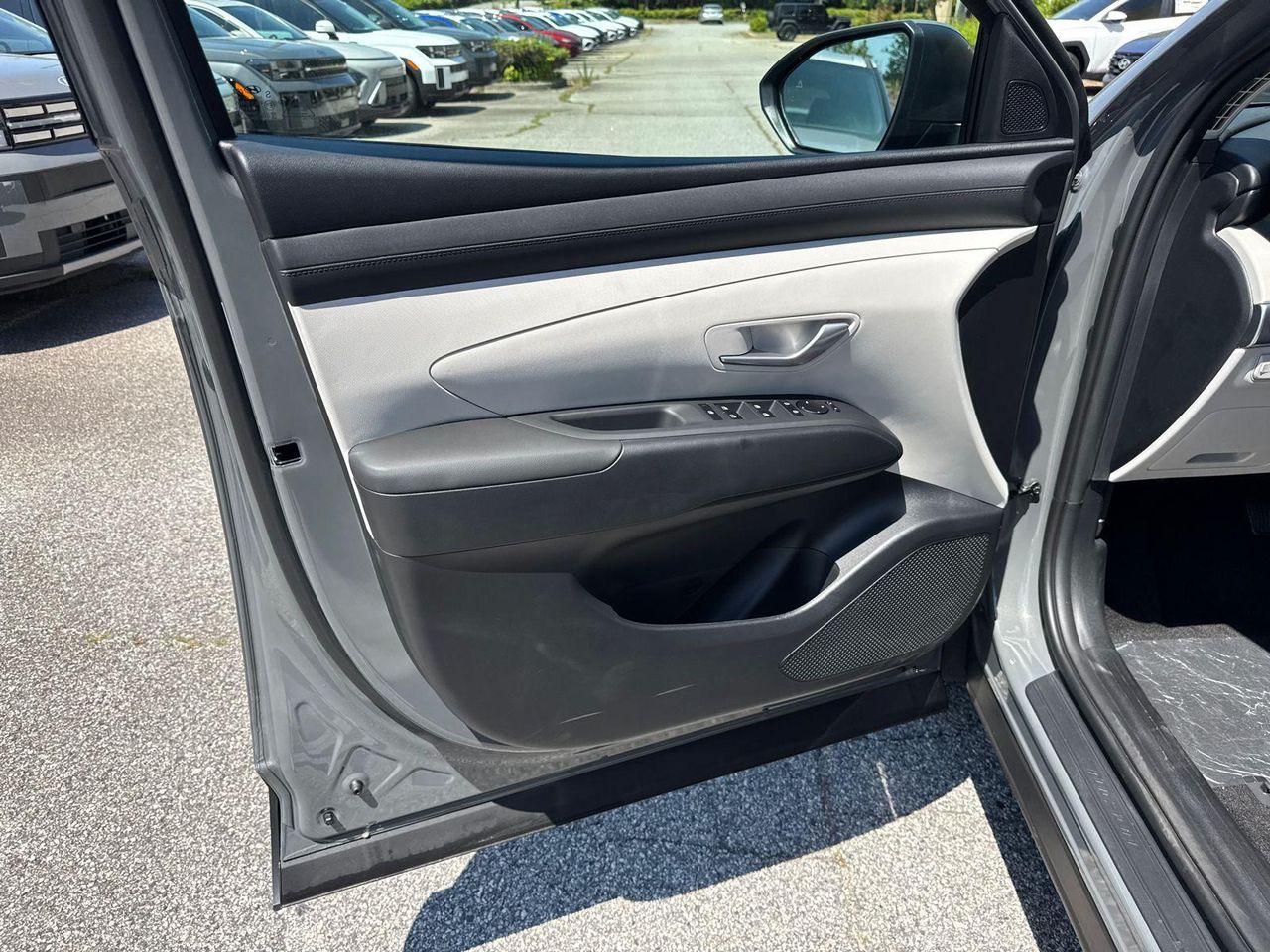 New 2026 Gray Hyundai SEL FWD image 11