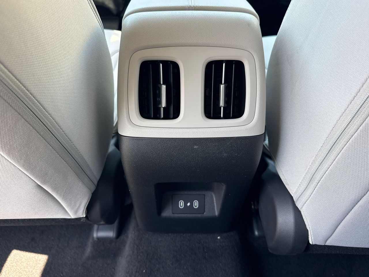 New 2026 Gray Hyundai SEL FWD image 26