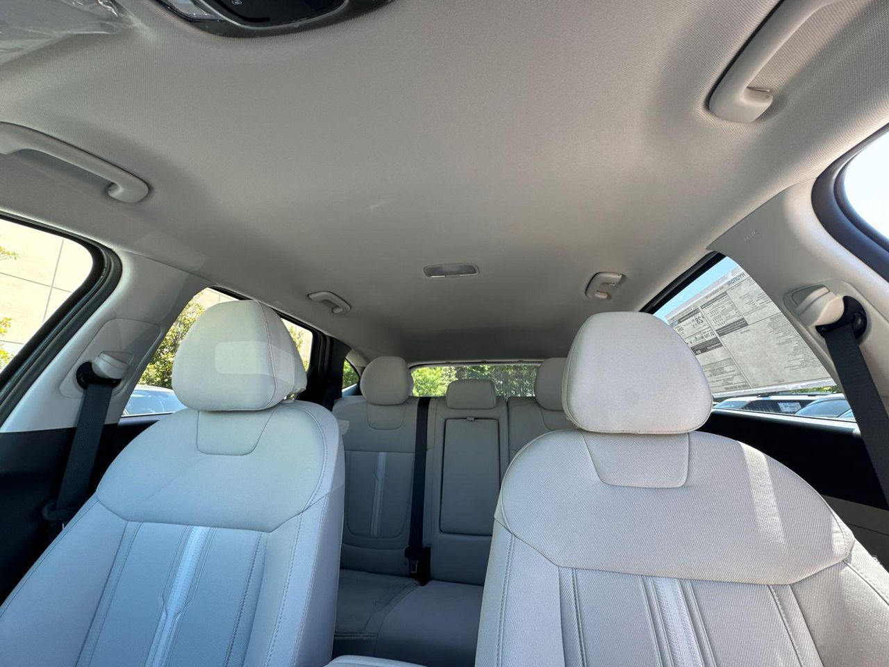 New 2026 Gray Hyundai SEL FWD image 33