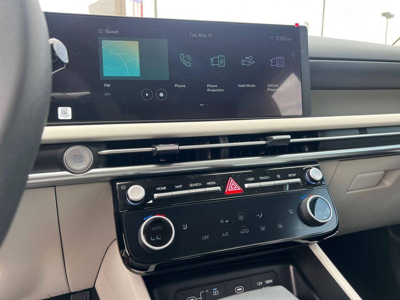 New 2026 Phantom Black HYUNDAI SEL FWD image 23
