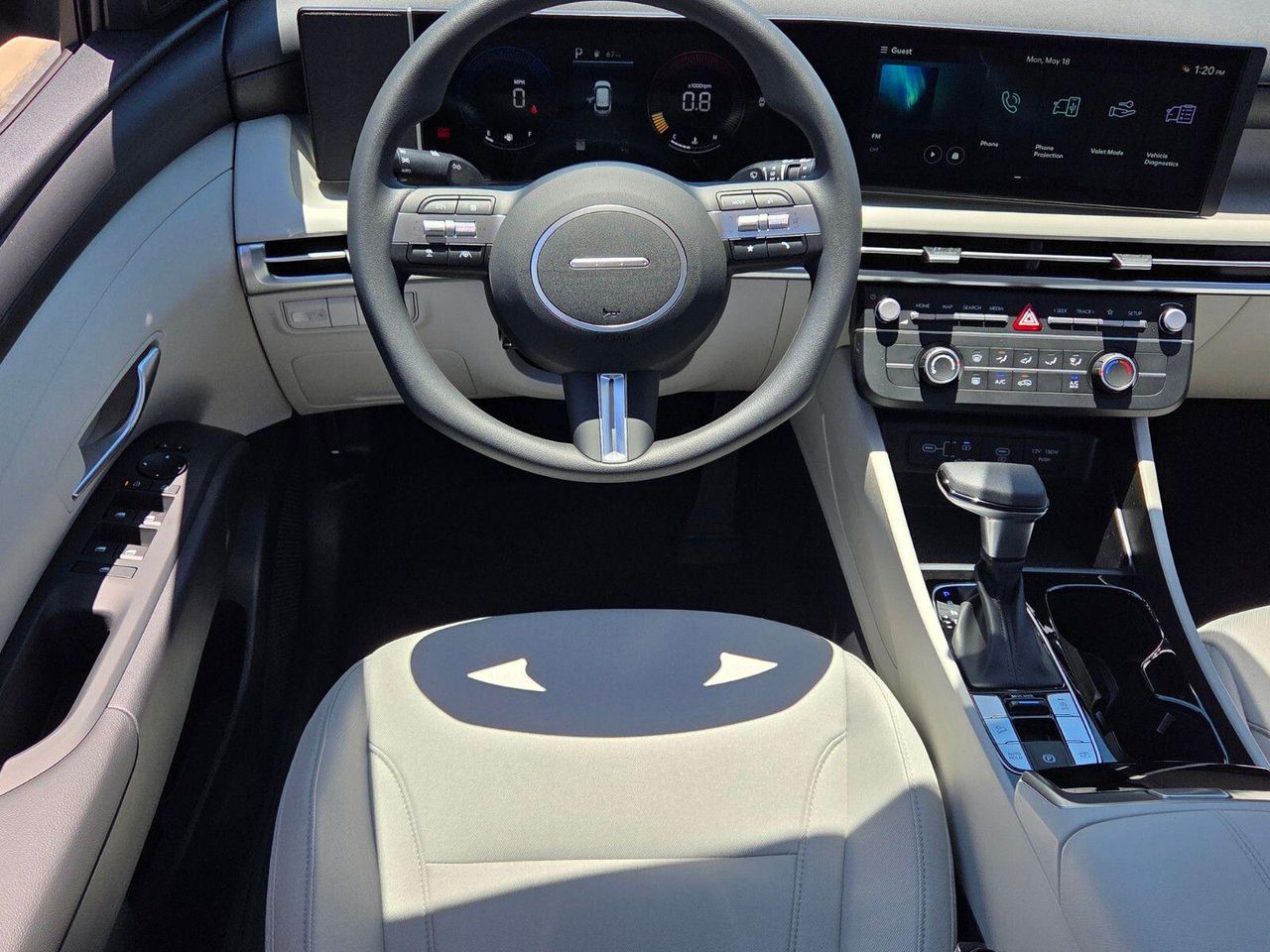 New 2026 Phantom Black HYUNDAI SE FWD image 7