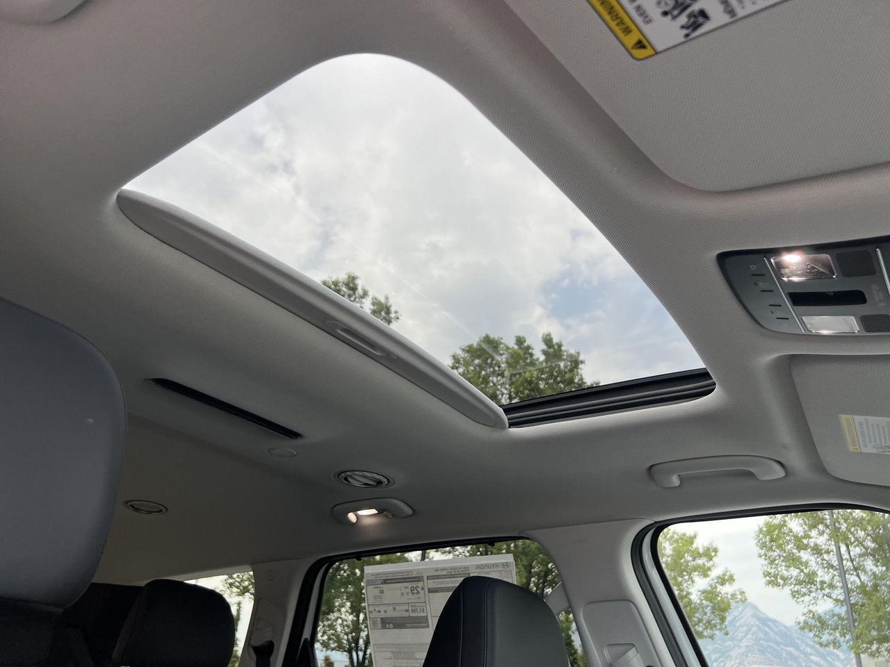New 2026 Creamy White Pearl Hyundai SEL Premium 8P image 229
