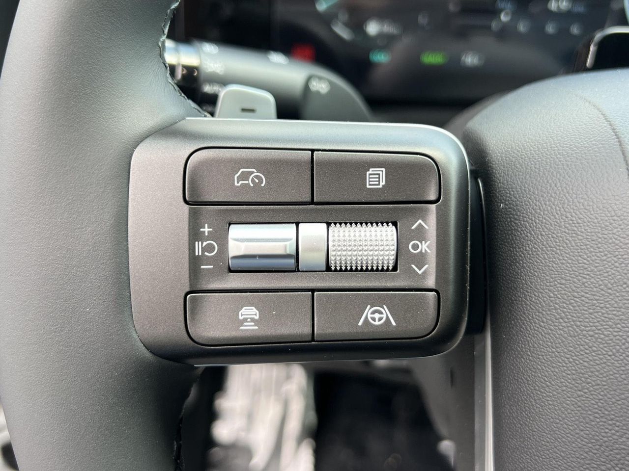 New 2026 Creamy White Pearl Hyundai SEL Premium 8P image 241