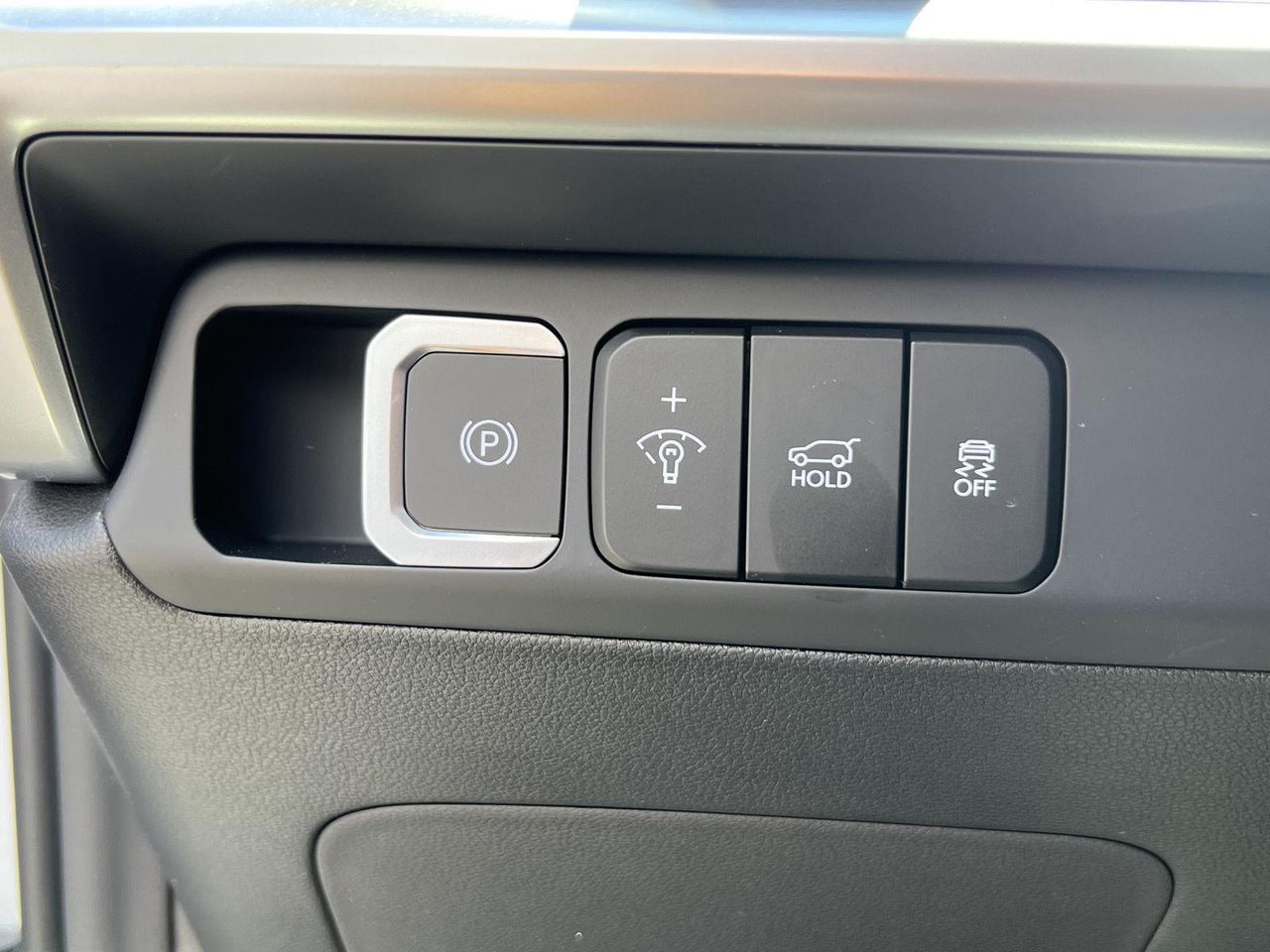 New 2026 Serenity White Hyundai SEL AWD image 225