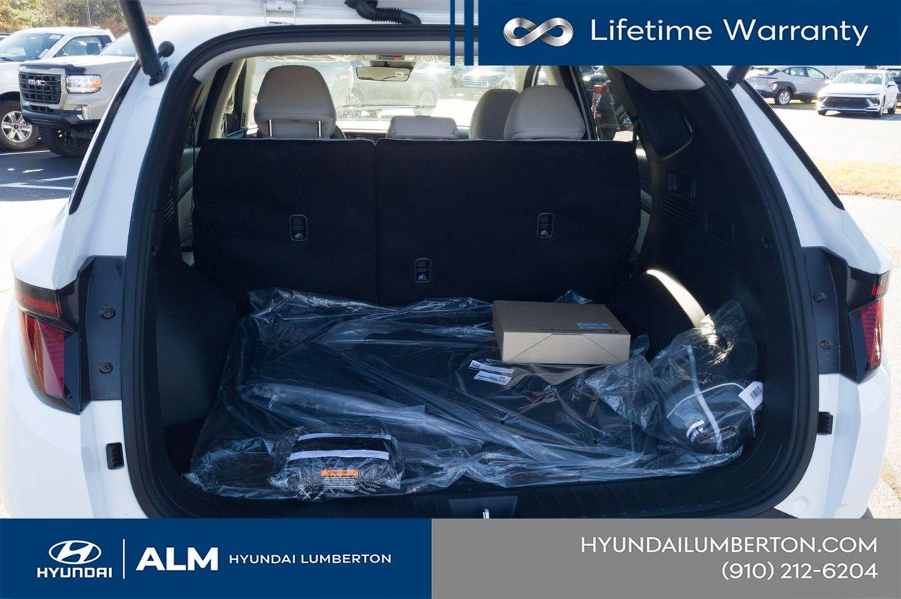 New 2026 White Pearl Hyundai SEL AWD image 8