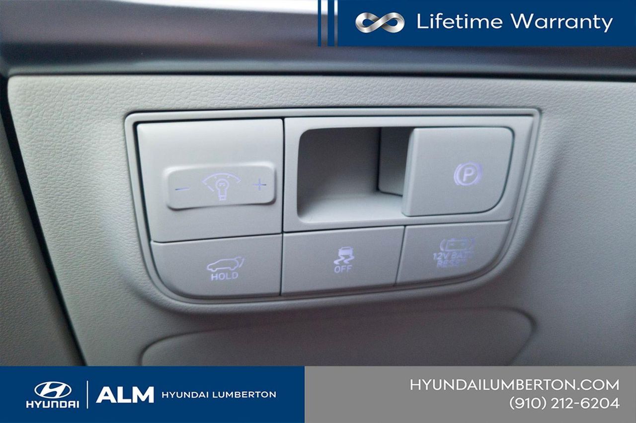 New 2026 White Pearl Hyundai SEL AWD image 33