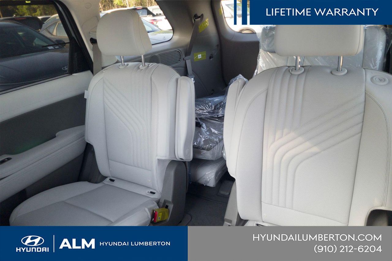 New 2026 Gray Pearl Hyundai Blue SEL Premium 7P image 18