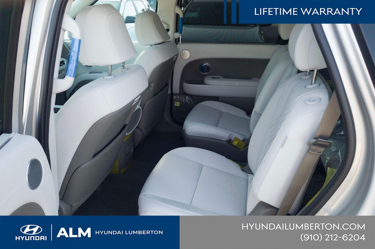 New 2026 Gray Pearl Hyundai Blue SEL Premium 7P image 19