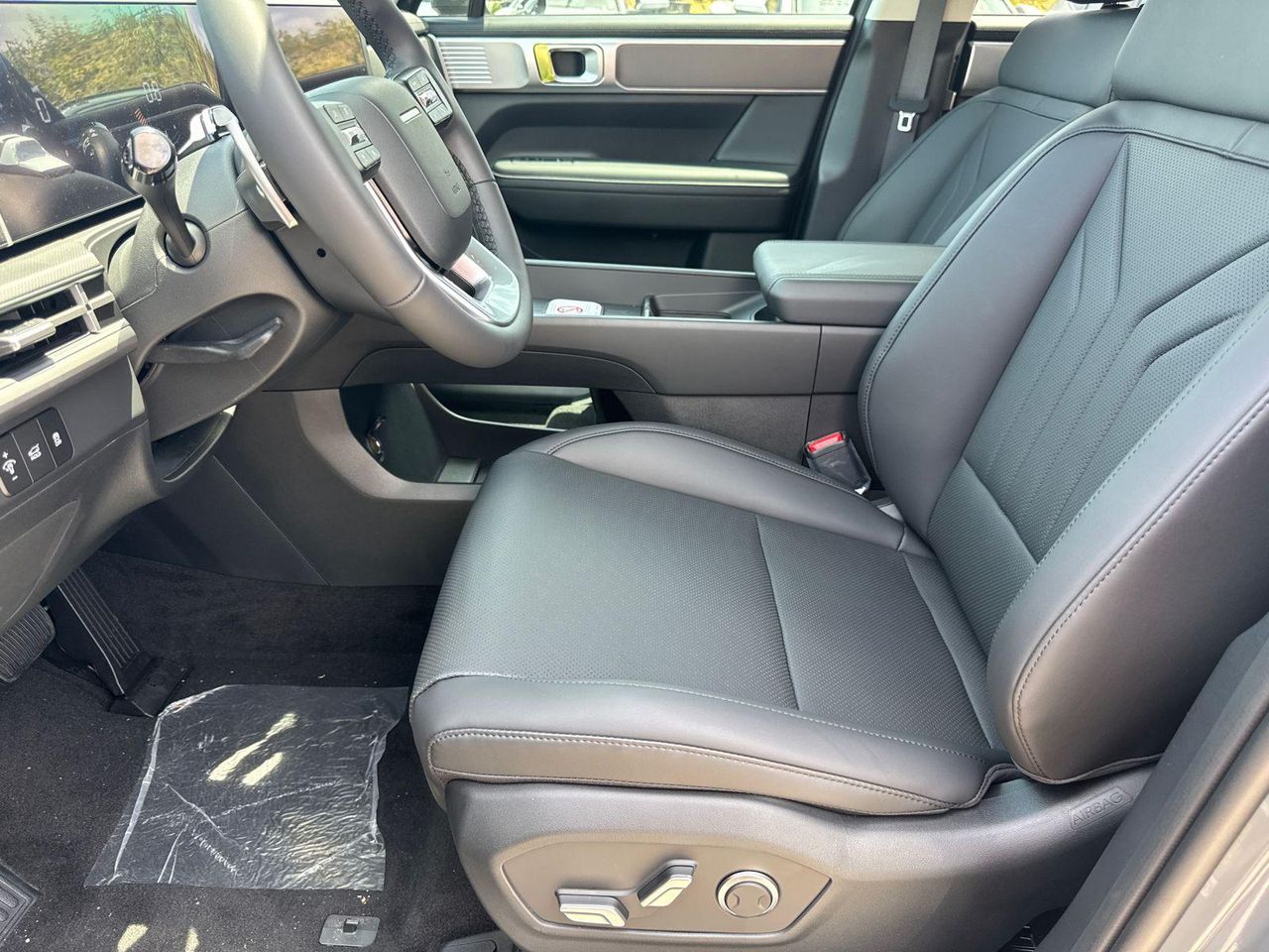 New 2026 Gray Hyundai SEL FWD image 10