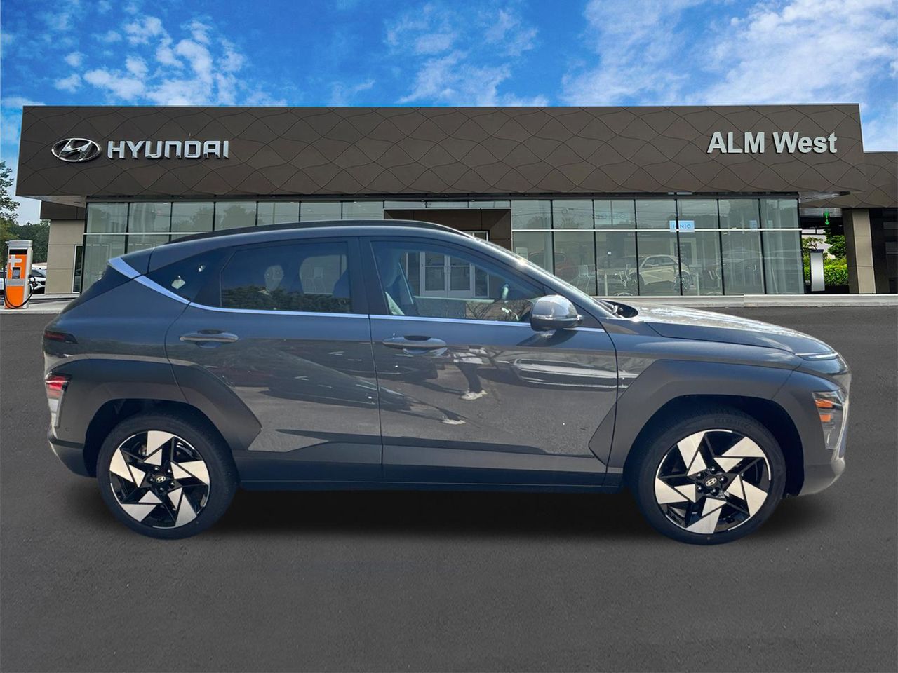 New 2026 Gray Hyundai Limited FWD image 5