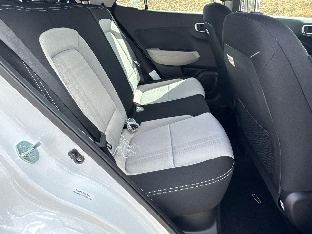 New 2026 White Hyundai SEL image 16