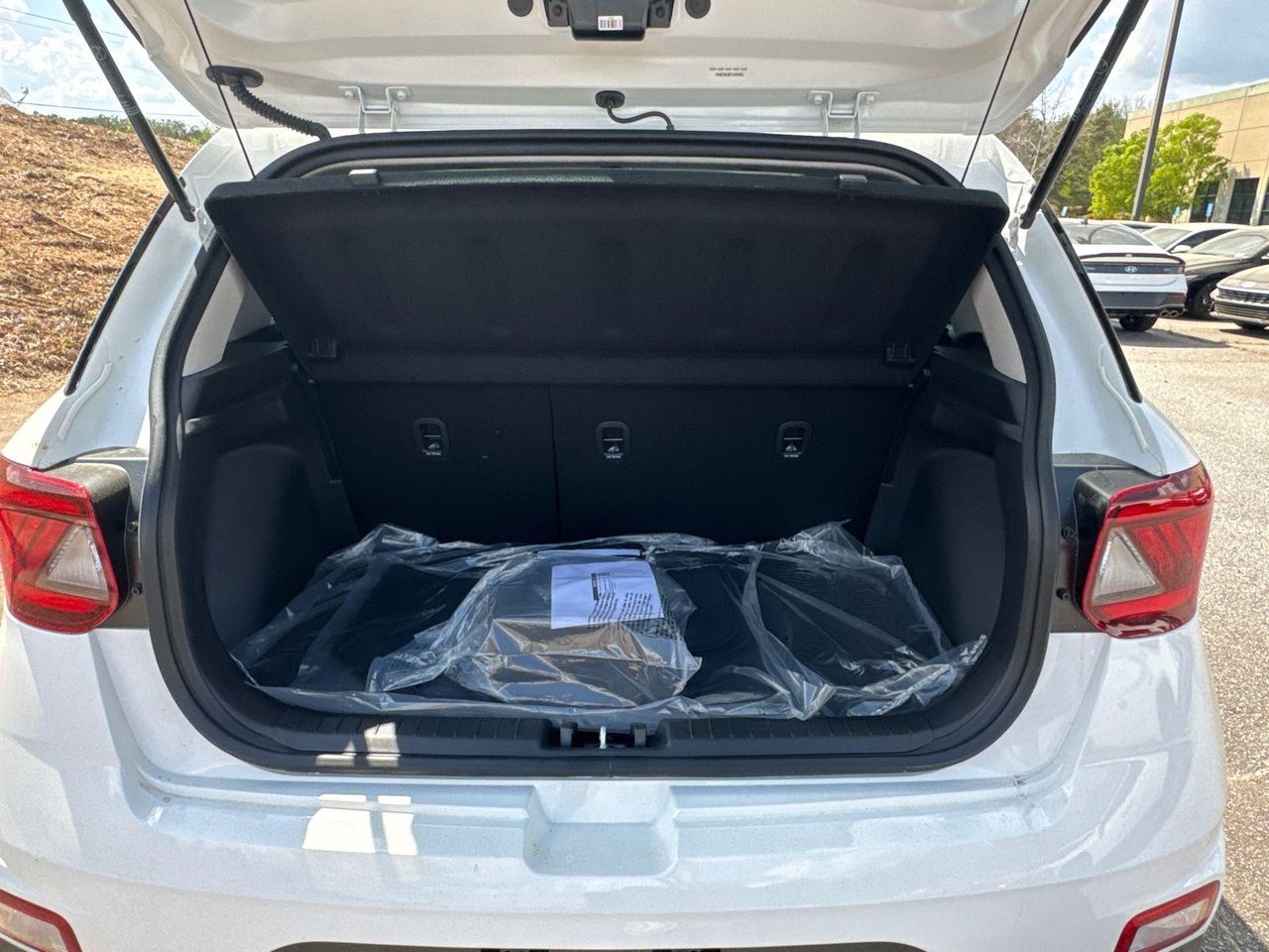 New 2026 White Hyundai SEL image 19