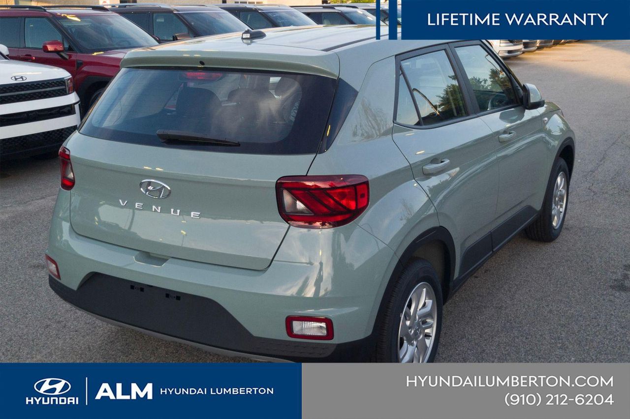 New 2026 Green Hyundai SE image 6