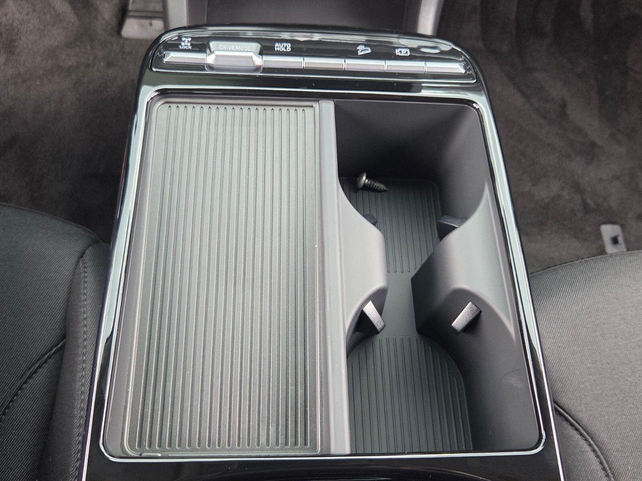 New 2026 Shimmering Silver HYUNDAI SEL AWD image 21