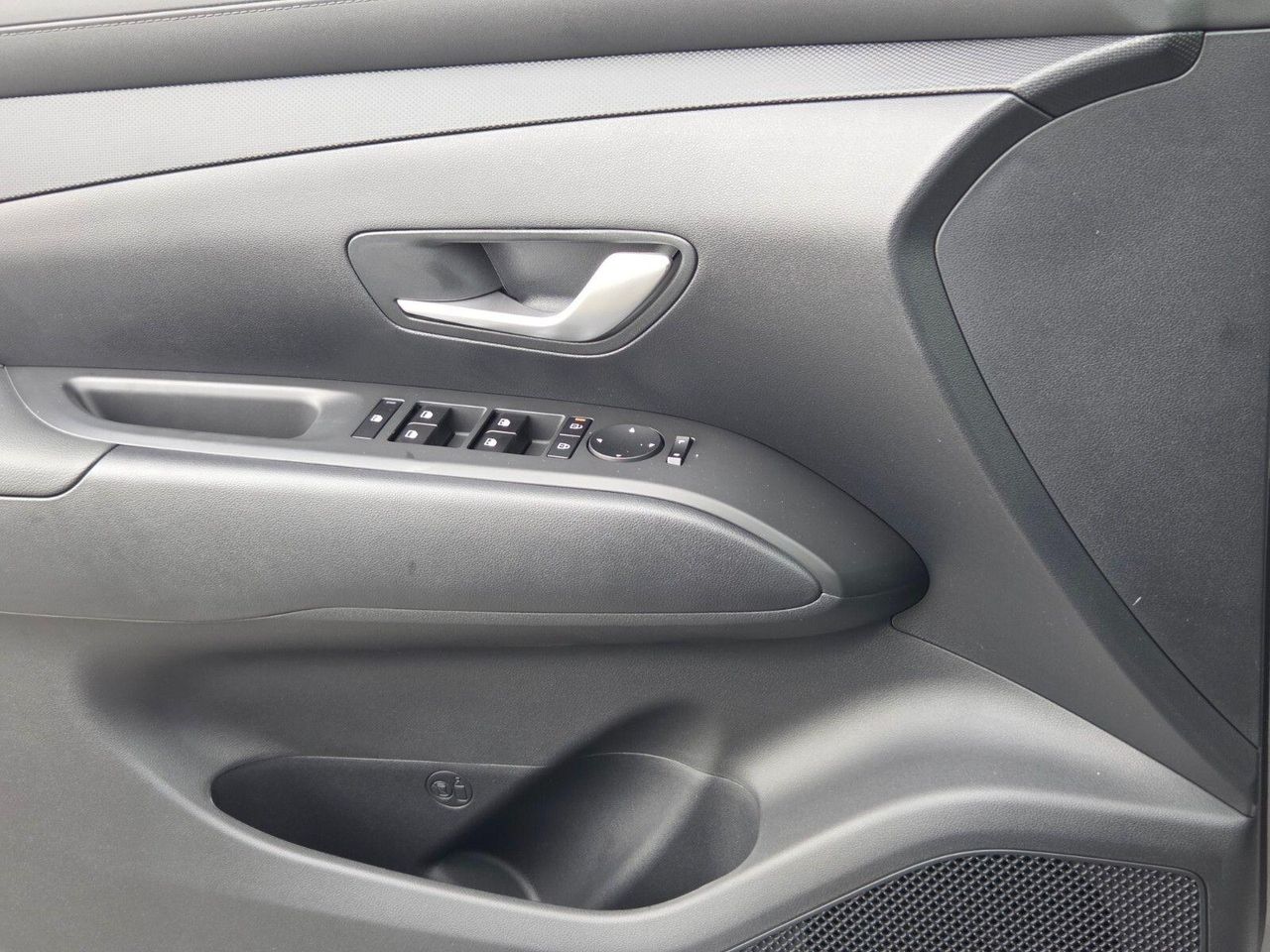 New 2026 Shimmering Silver HYUNDAI SEL AWD image 29