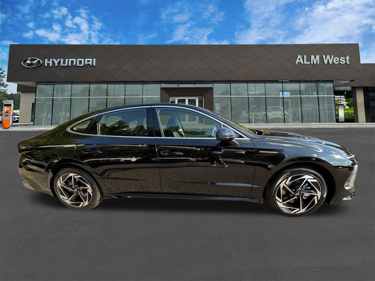 New 2026 Black HYUNDAI SEL Sport image 5