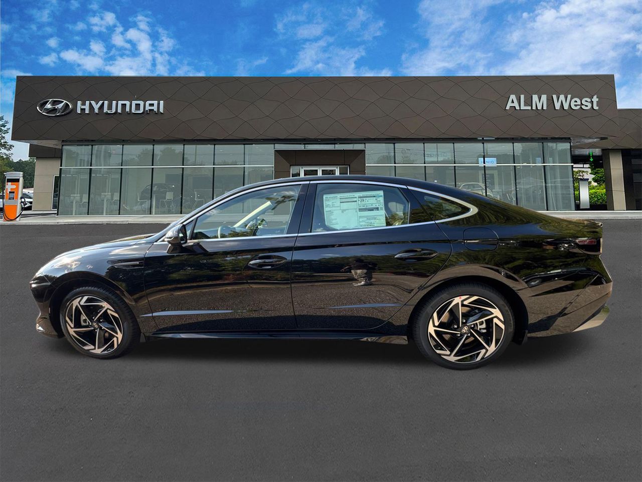 New 2026 Black HYUNDAI SEL Sport image 9