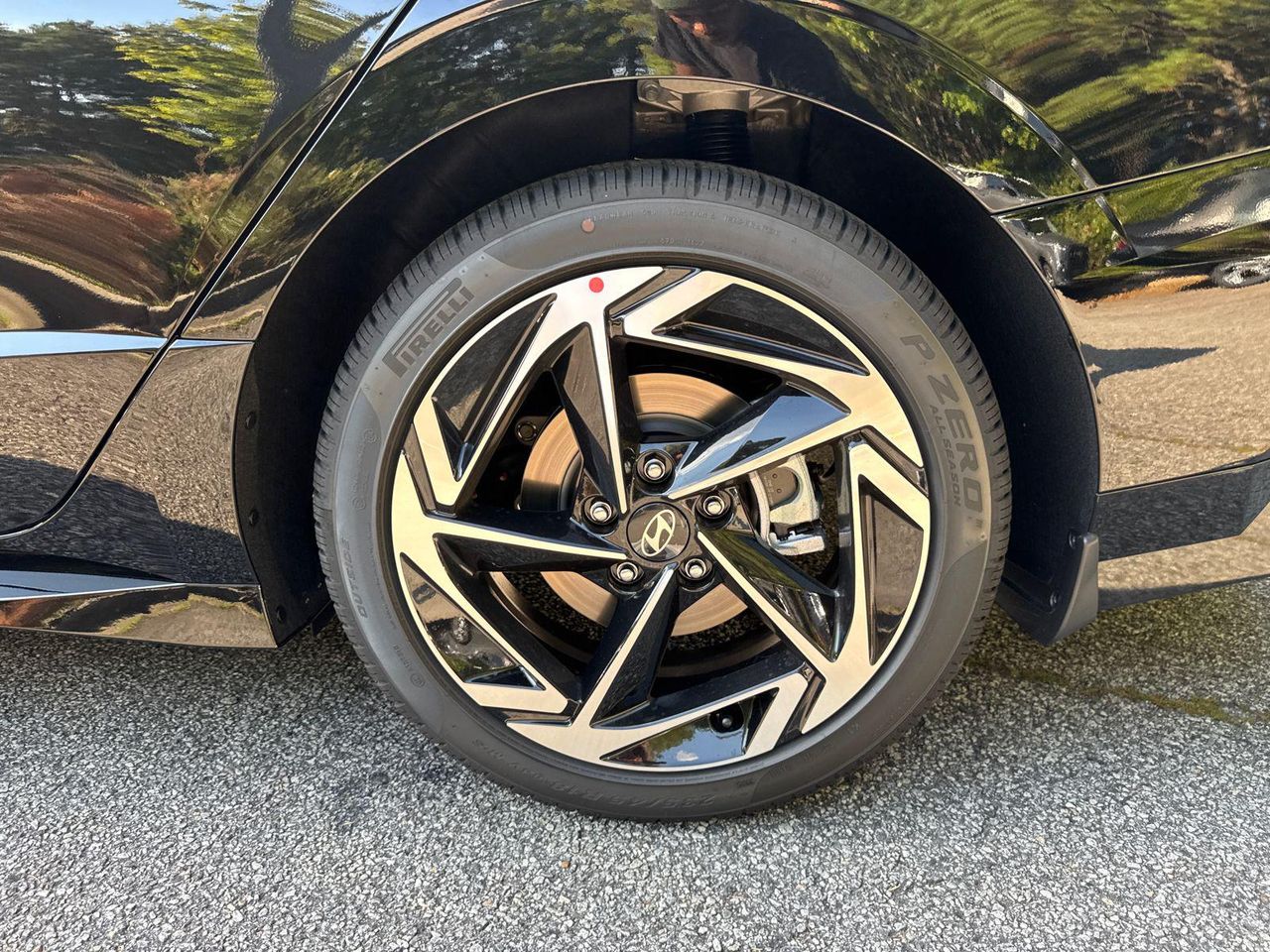 New 2026 Black HYUNDAI SEL Sport image 20