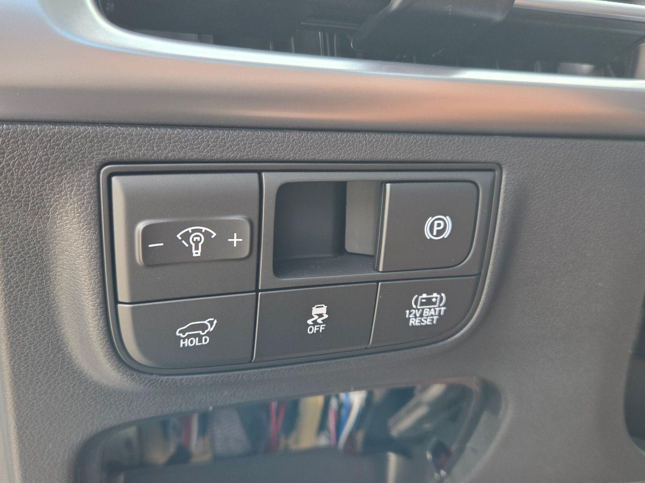 New 2026 White Pearl HYUNDAI SEL AWD image 28