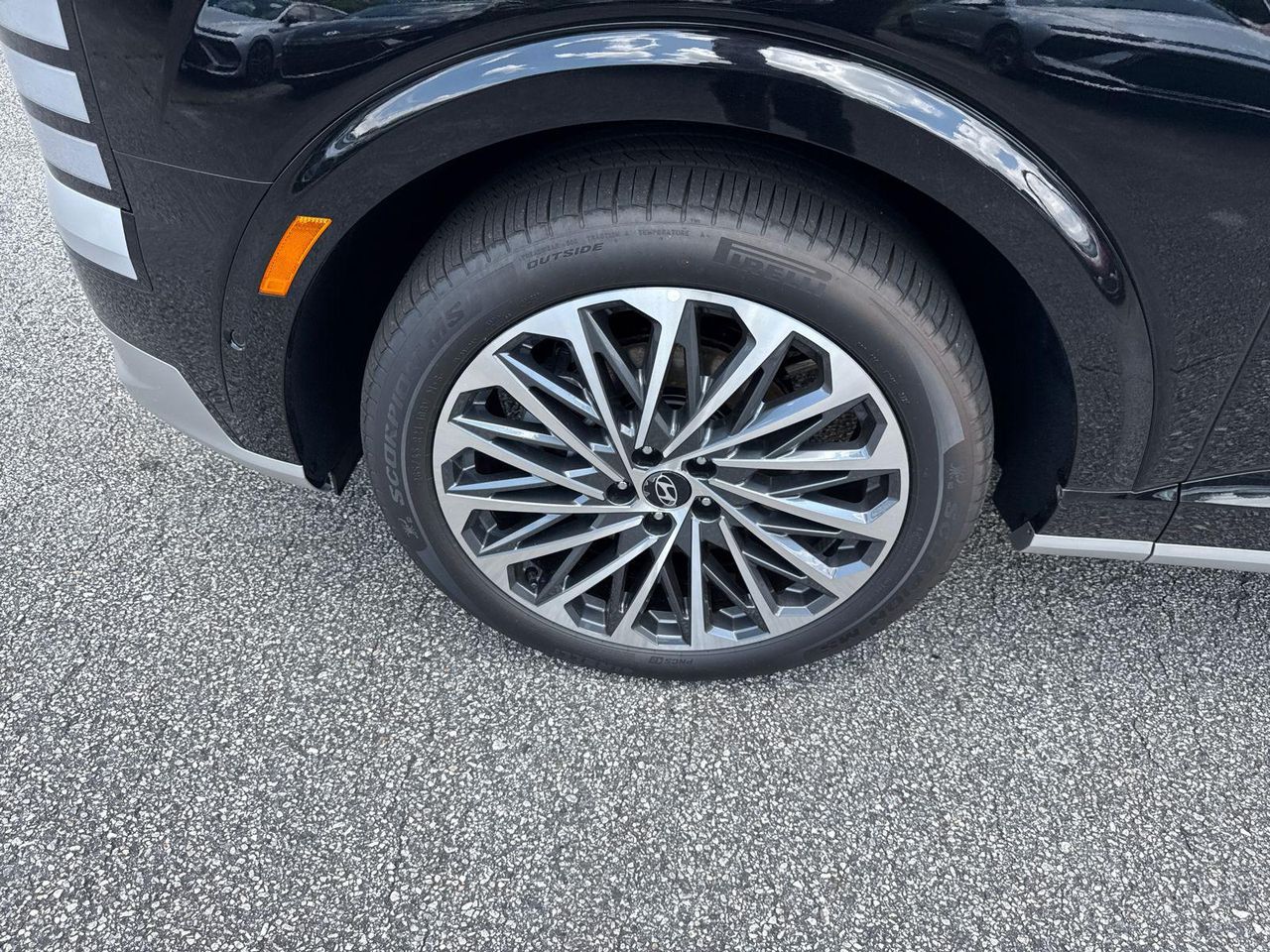 New 2026 Abyss Black HYUNDAI Calligraphy image 12