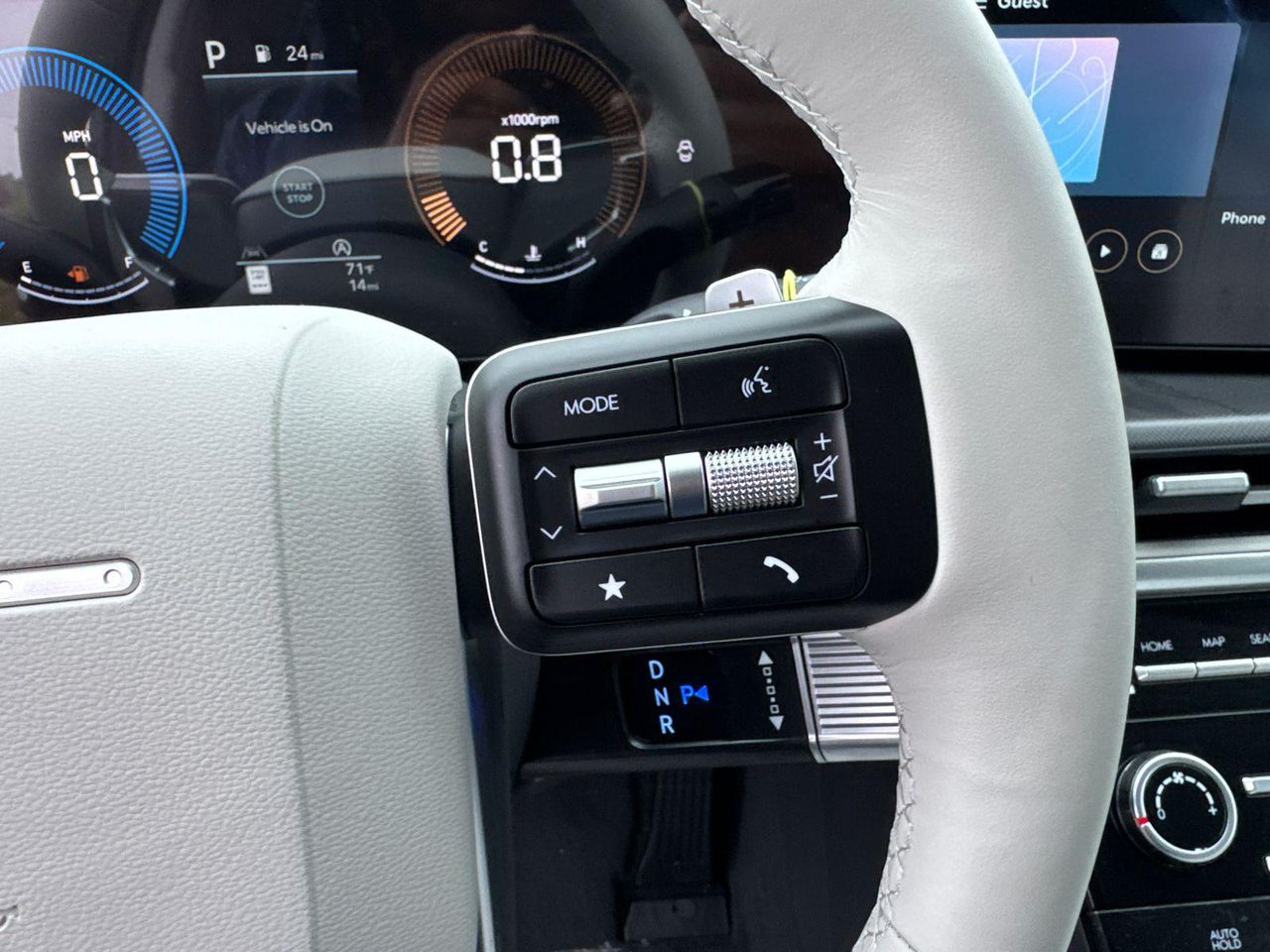 New 2026 Gray HYUNDAI SE FWD image 27