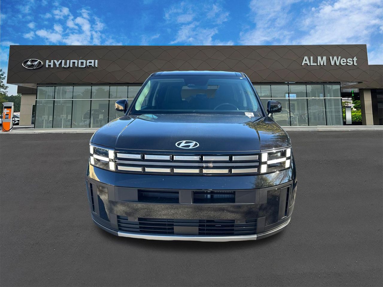 New 2026 Black HYUNDAI SE FWD image 2