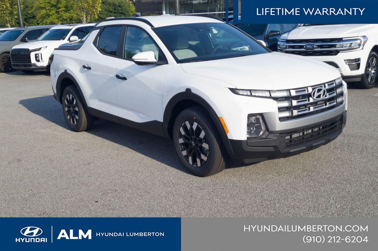 New 2026 White Hyundai SEL FWD image 4