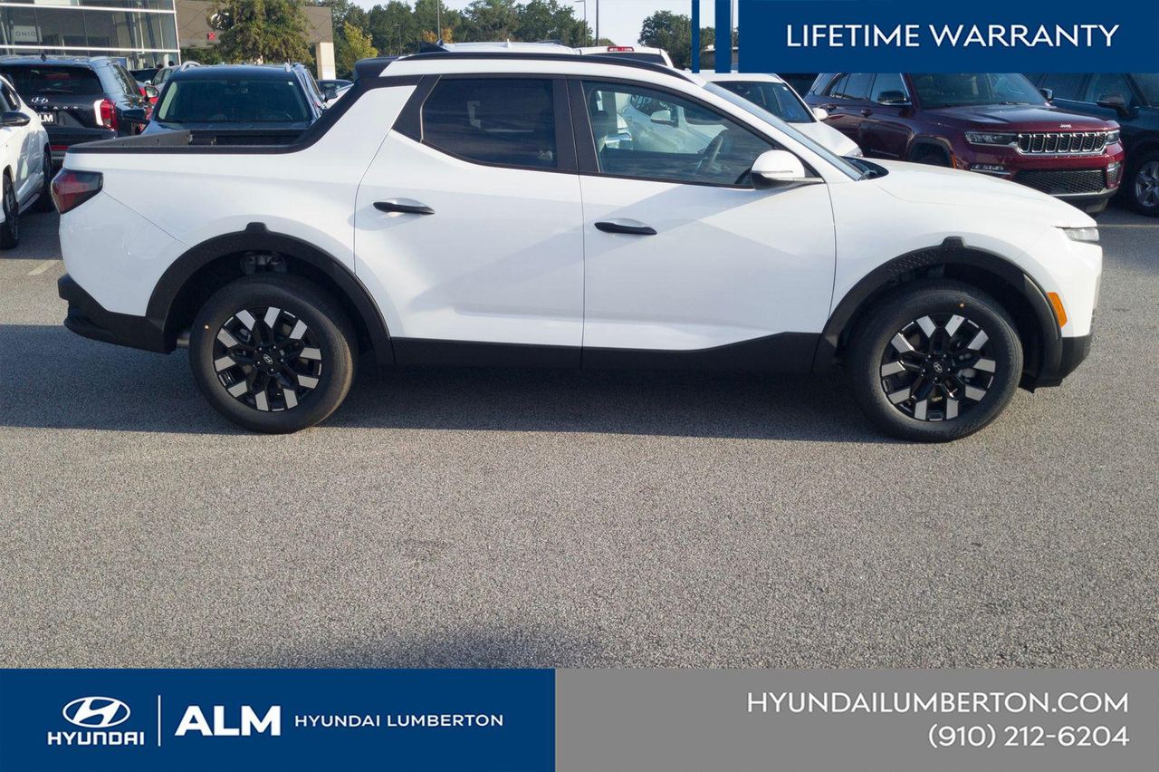 New 2026 White Hyundai SEL FWD image 5