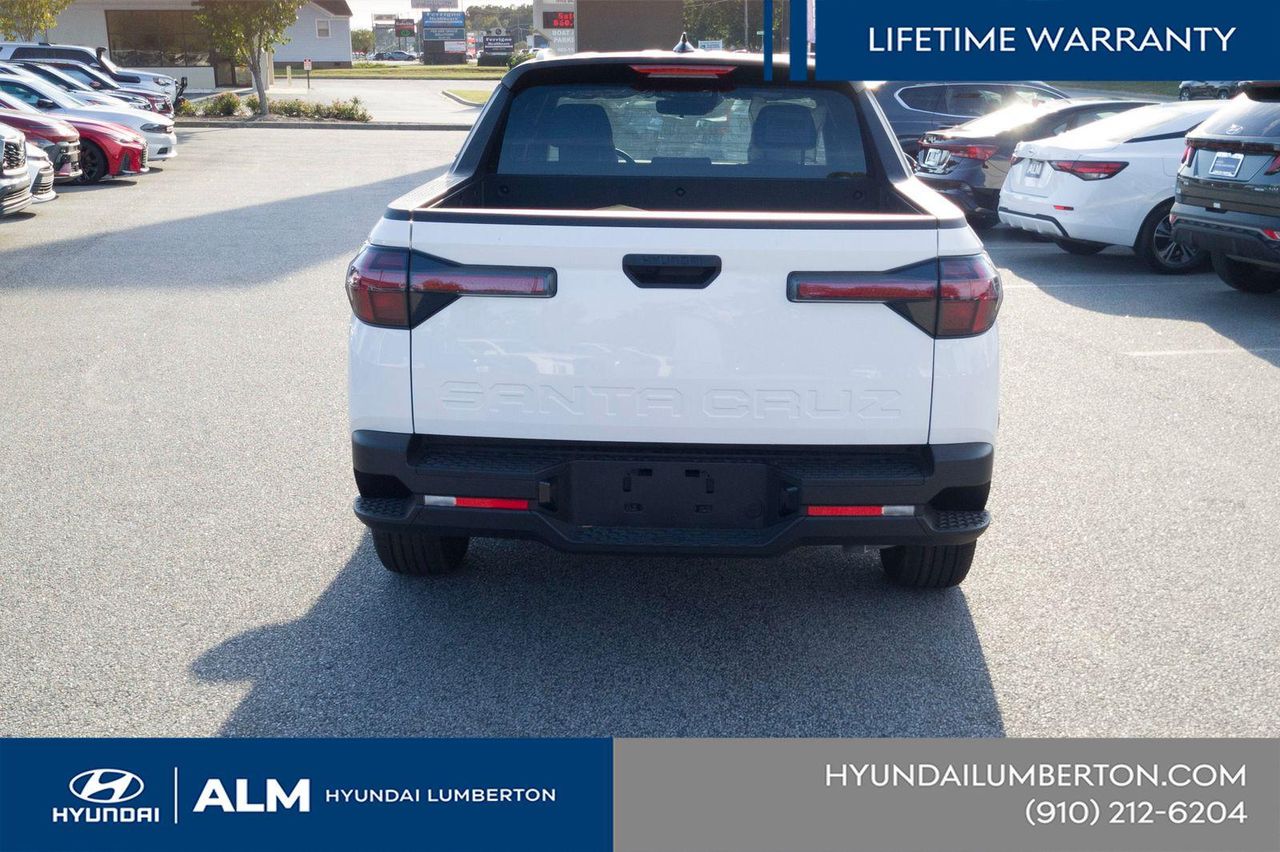 New 2026 White Hyundai SEL FWD image 8