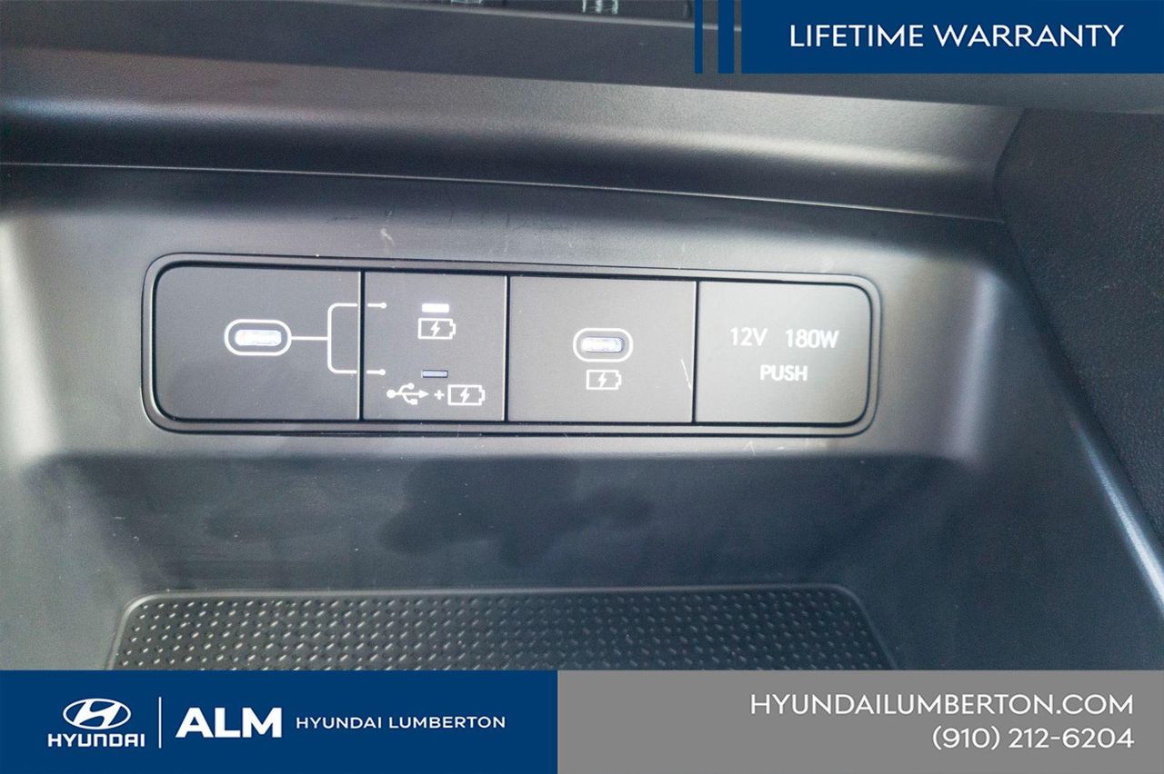 New 2026 White Hyundai SEL FWD image 23