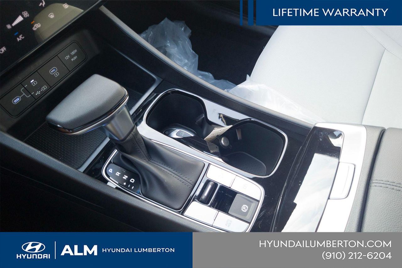 New 2026 White Hyundai SEL FWD image 24