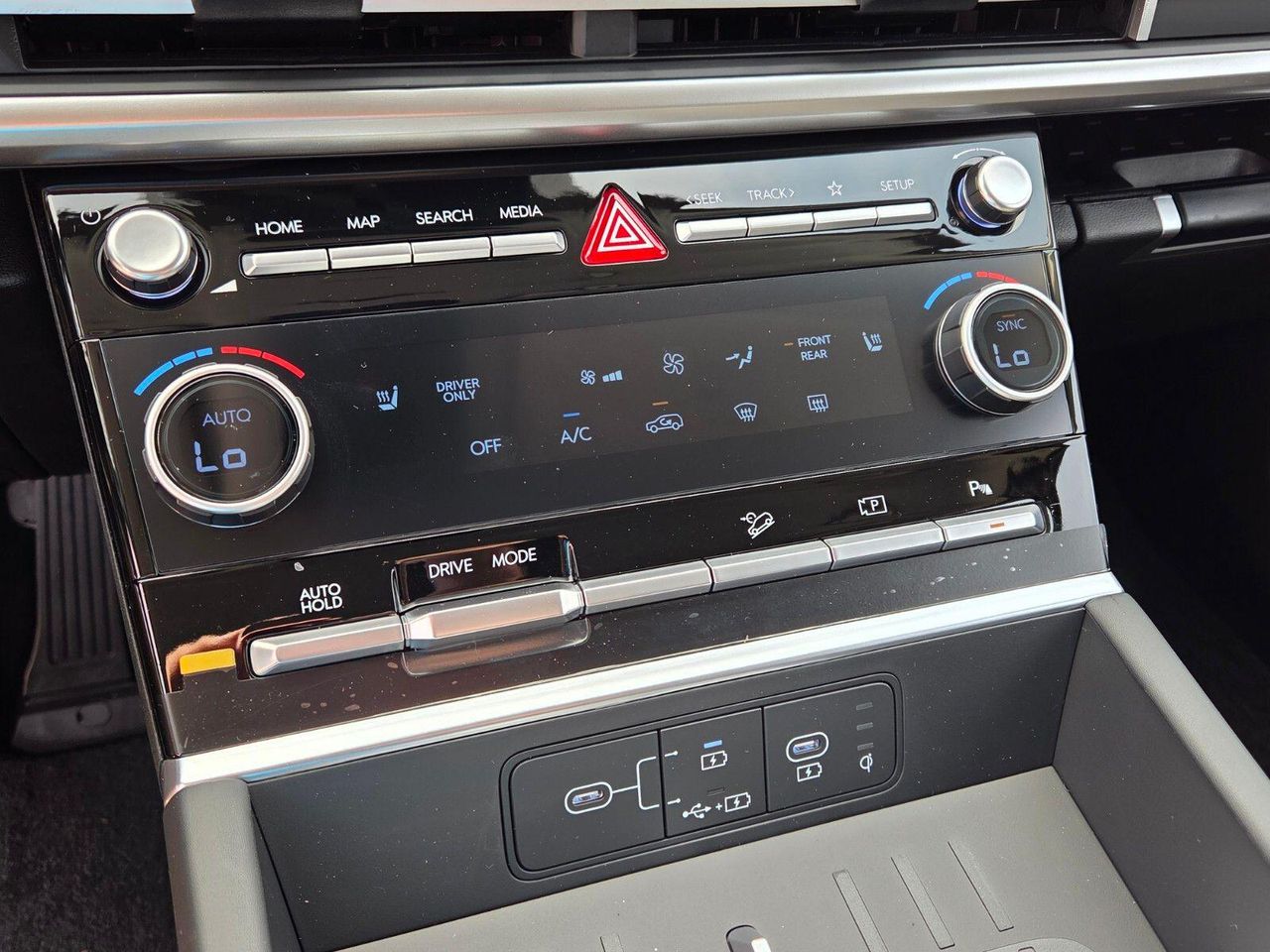 New 2026 Phantom Black HYUNDAI SEL image 21