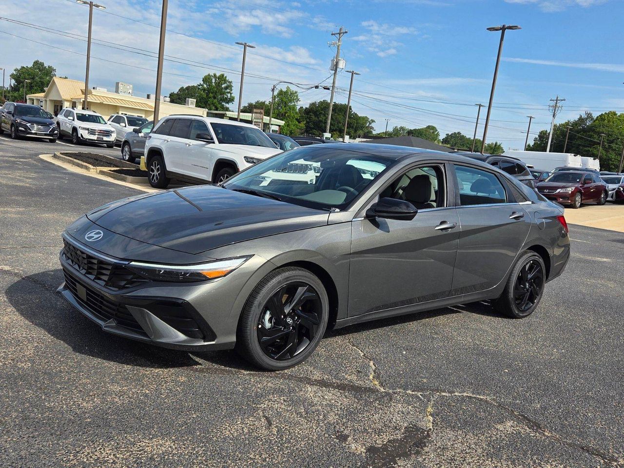 New 2026 Gray HYUNDAI SEL Sport image 3
