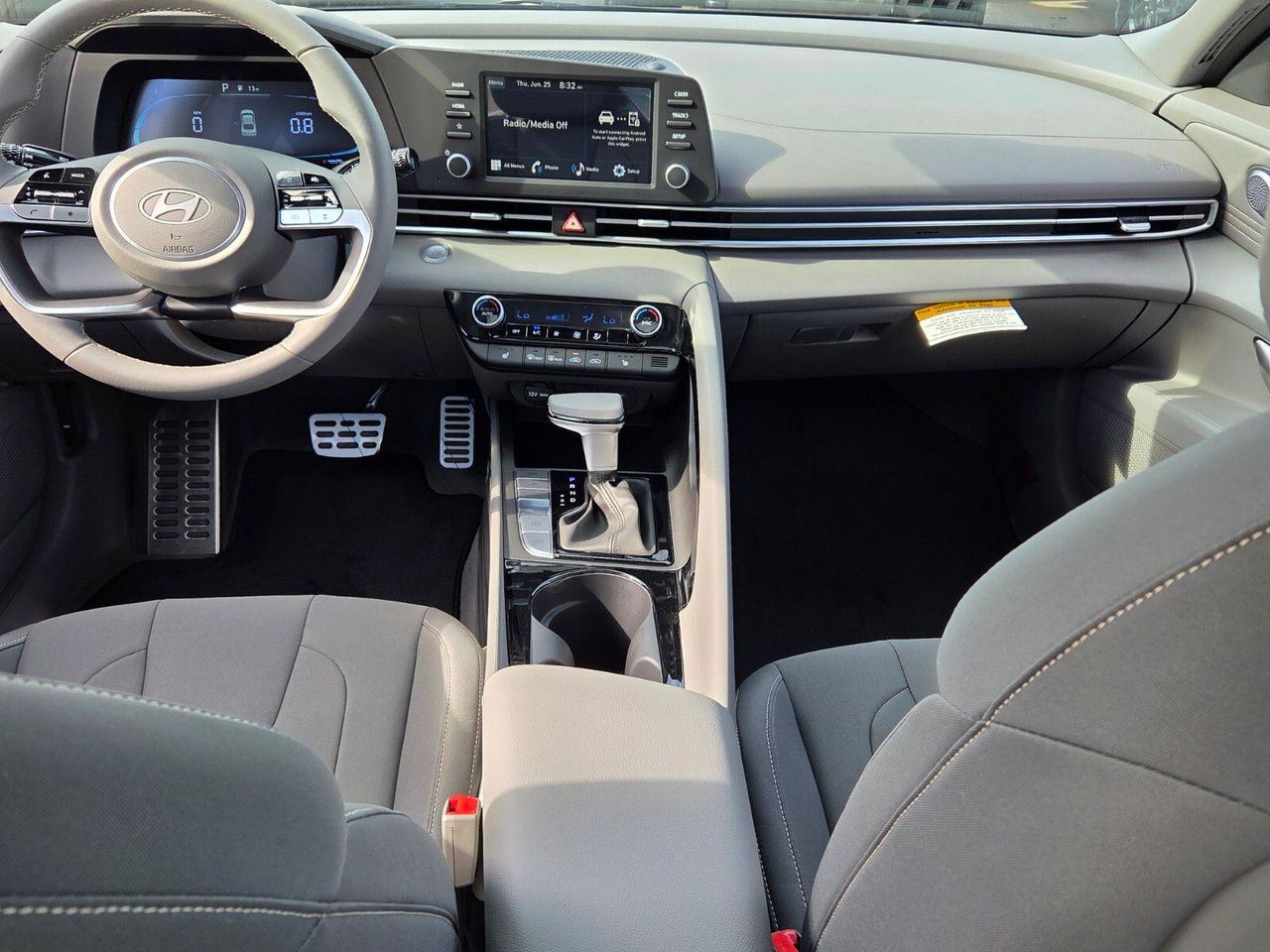 New 2026 Gray HYUNDAI SEL Sport image 8