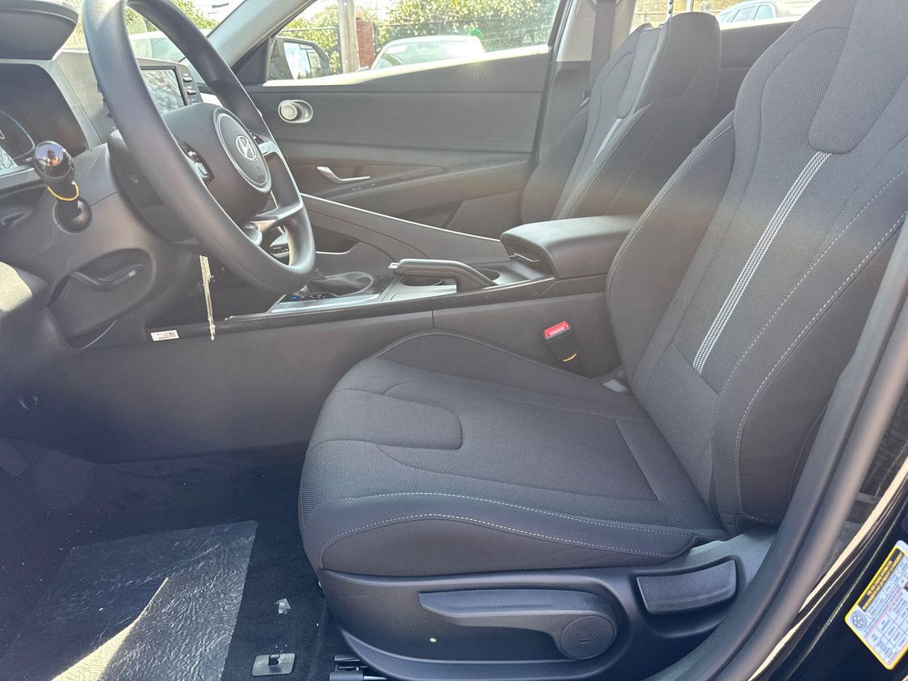 New 2026 Black Hyundai SE image 10