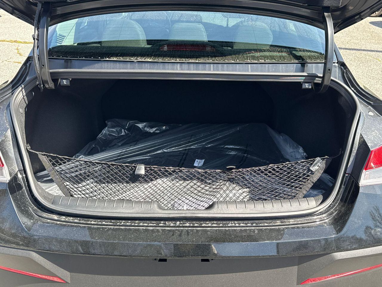New 2026 Black Hyundai SE image 19