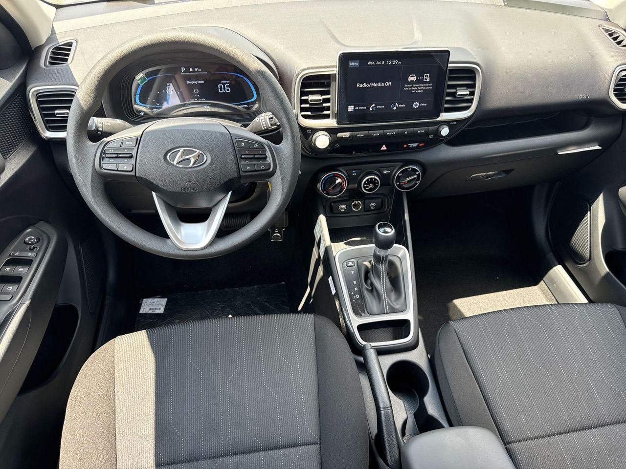 New 2026 Silver HYUNDAI SE FWD image 23