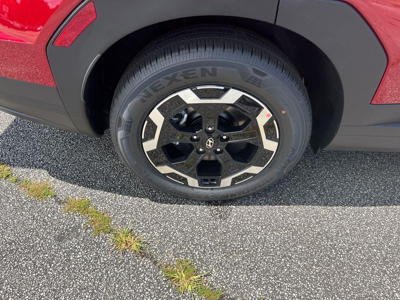 New 2026 Red Hyundai SEL FWD image 18
