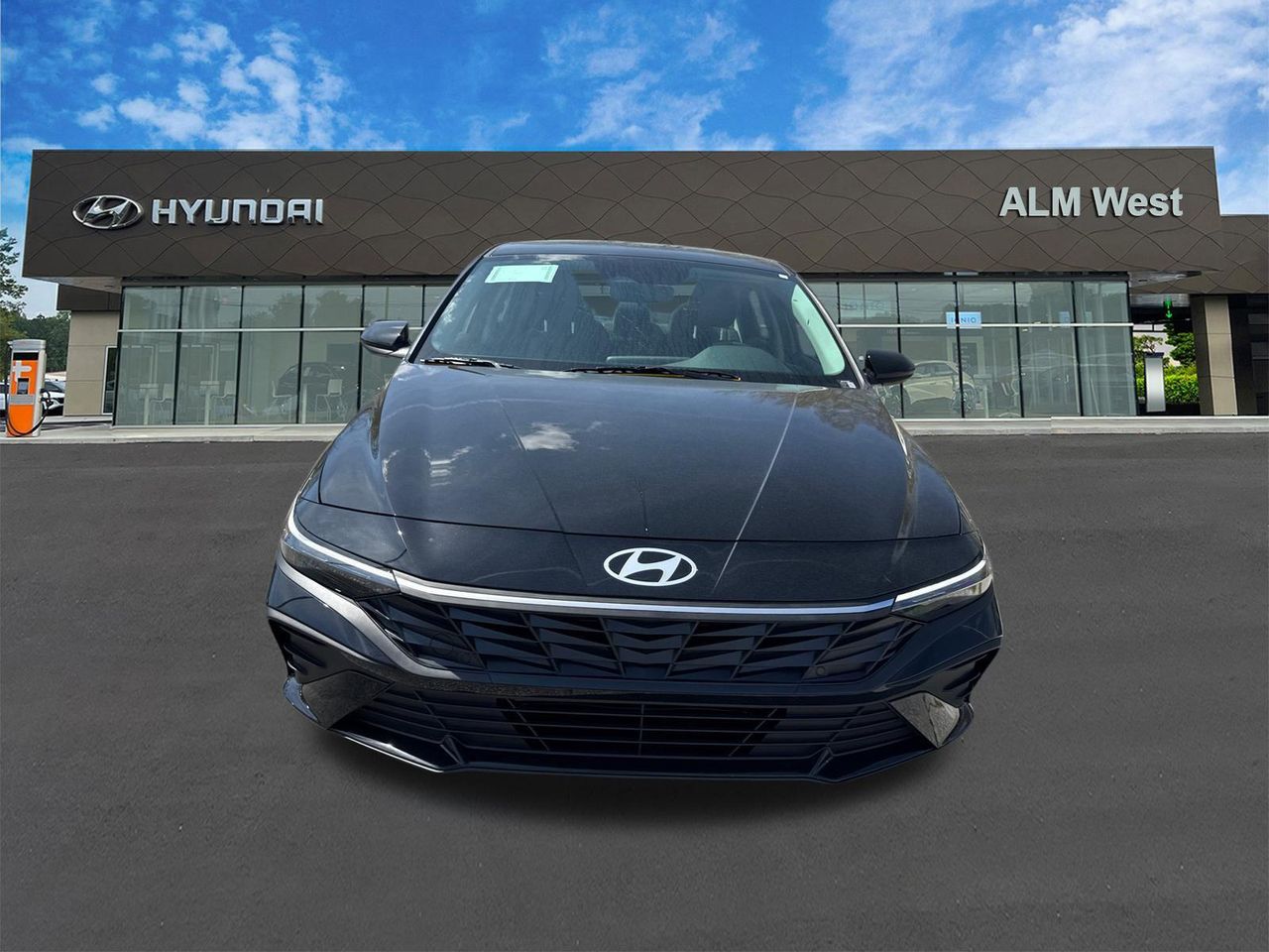 New 2026 Black HYUNDAI SE image 2