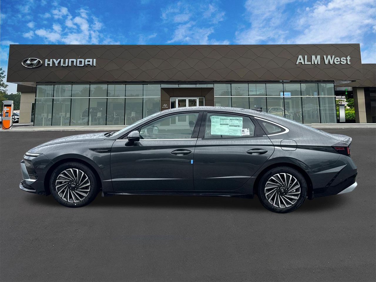 New 2026 Gray HYUNDAI Limited image 9