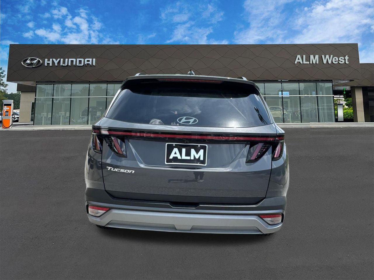 New 2026 Gray HYUNDAI SEL Premium FWD image 7