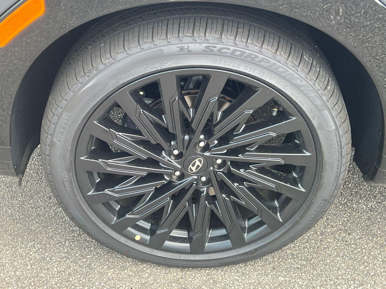 New 2026 Gray HYUNDAI Calligraphy FWD image 14