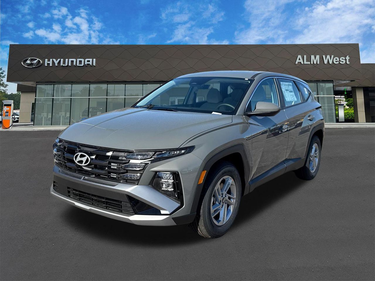 2026 Hyundai TUCSON SE FWD