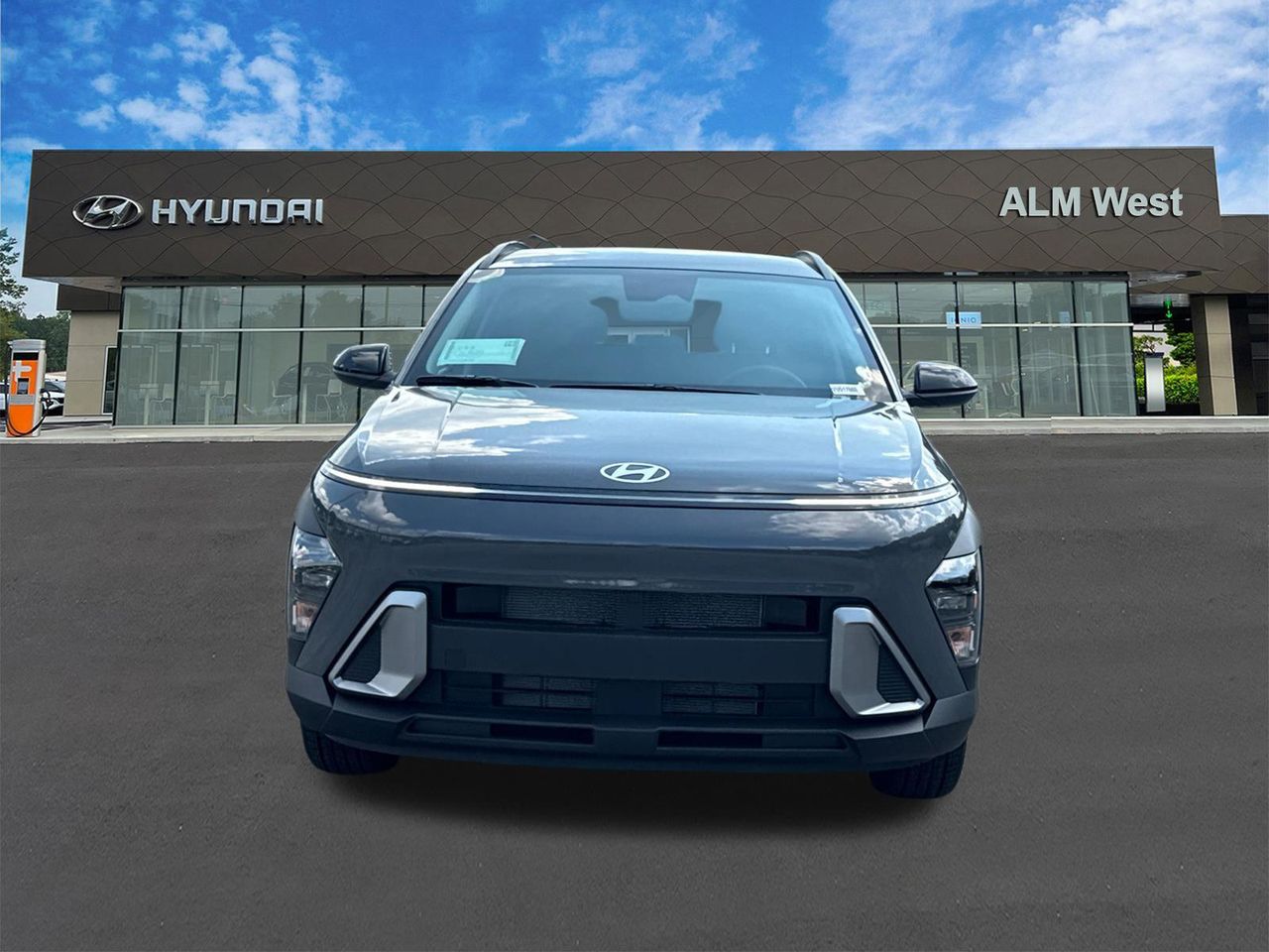 New 2027 Gray Hyundai SEL Sport FWD image 2