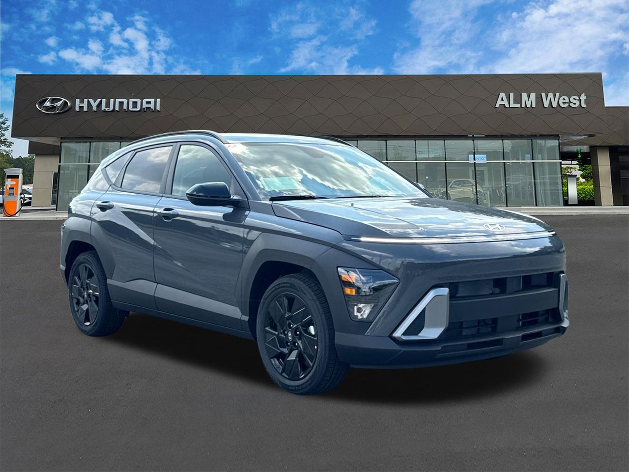 New 2027 Gray Hyundai SEL Sport FWD image 4
