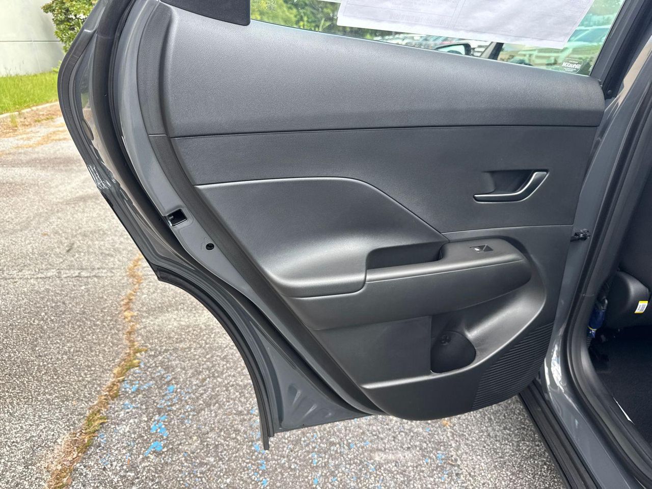 New 2027 Gray Hyundai SE FWD image 22