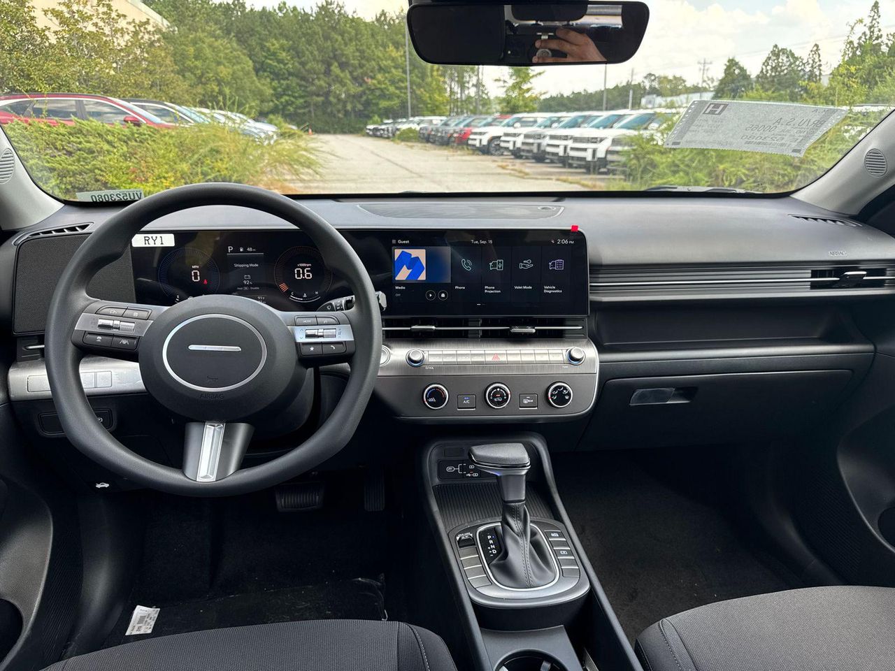 New 2027 Gray Hyundai SE FWD image 23
