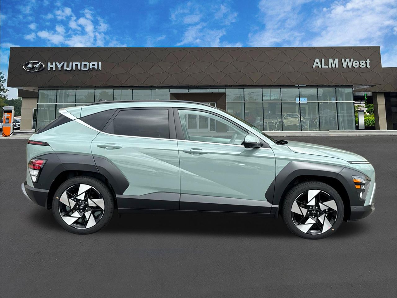 New 2027 Green Hyundai Limited FWD image 5