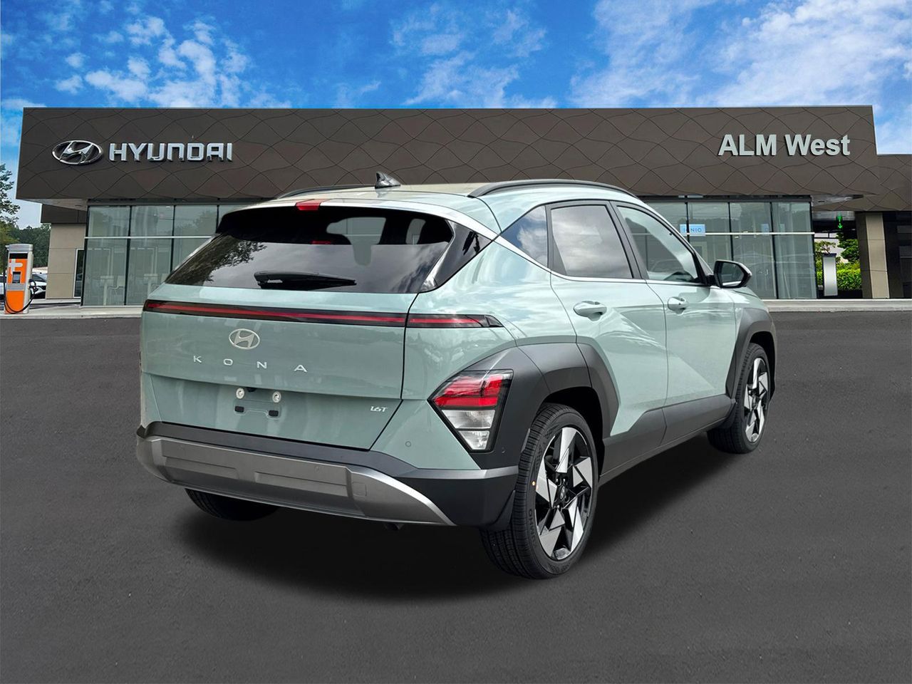 New 2027 Green Hyundai Limited FWD image 6