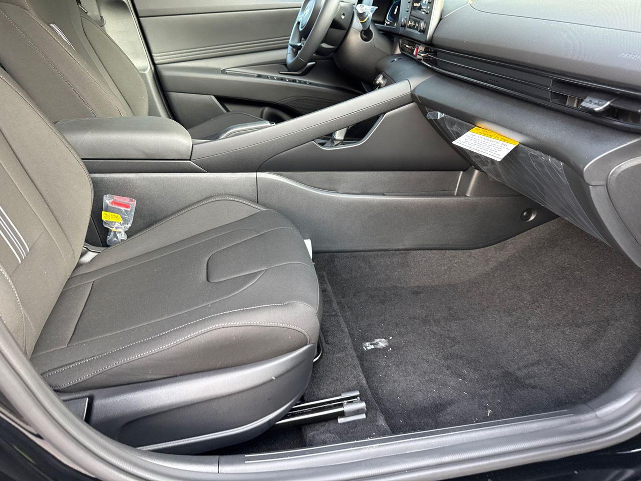 New 2026 Black HYUNDAI SEL Sport Plus image 14